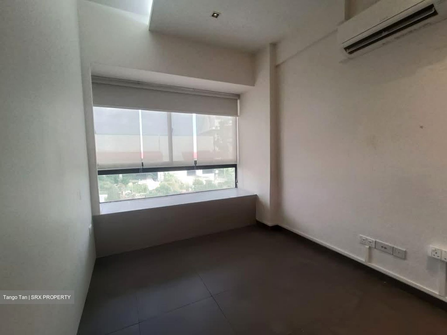 The Modules (D15), Office #597971931